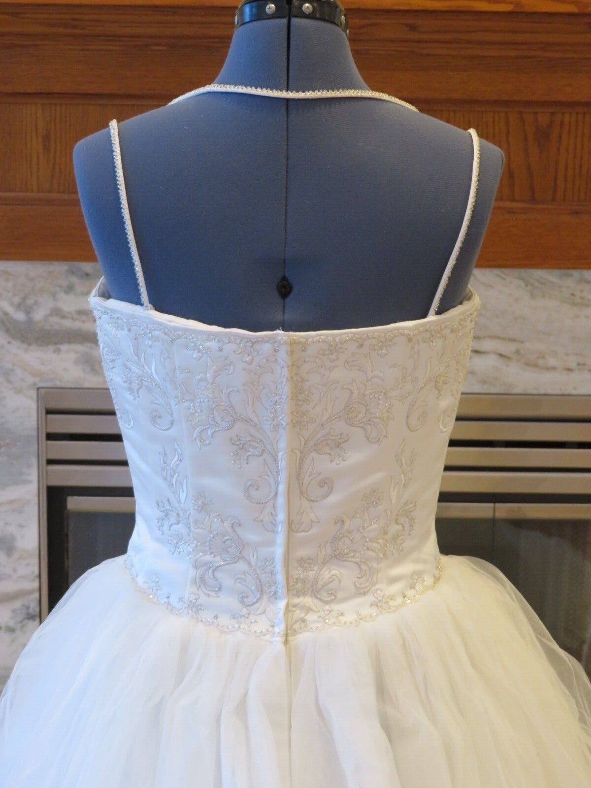 NEW Mon Cheri HEART BODICE Wedding Dress Vintage Gown Train ROMANTIC PRINCESS