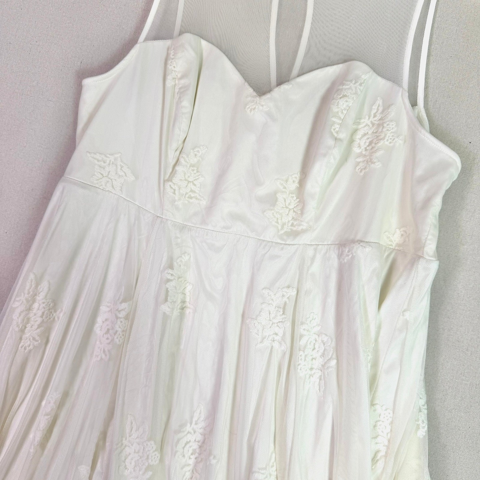 Torrid Bridal Dress Ivory Floral Embroidered Sheer Overlay High Low Midi Size 20