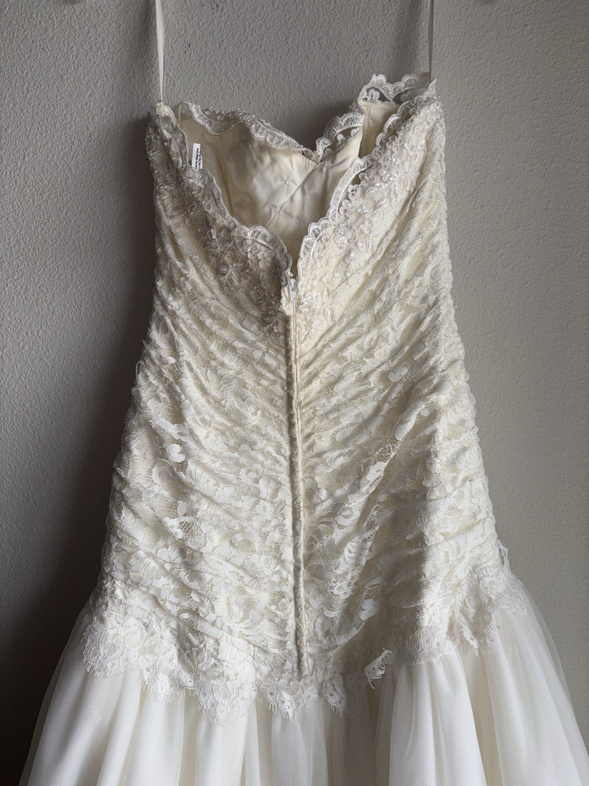 Mikaella 1502 Off White Wedding Dress Size 10