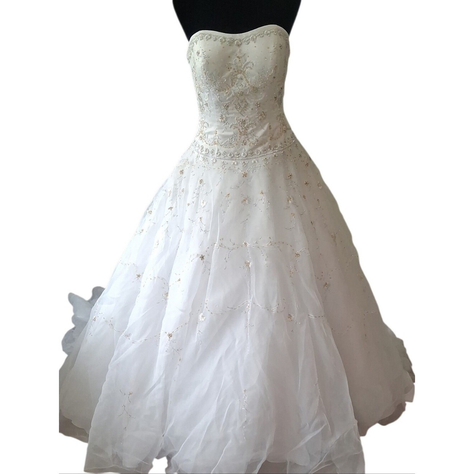 Oleg Cassini White Strapless Gold And Silver Beaded Ball Gown Womens Size 10