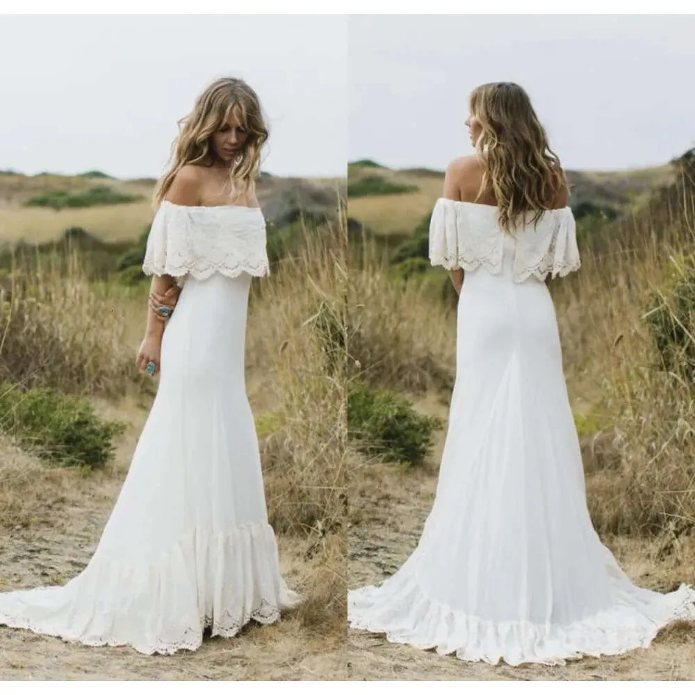 Sexy Boho Wedding Dresses Off The Shoulder Lace Appliques Ruffled Bridal Gowns