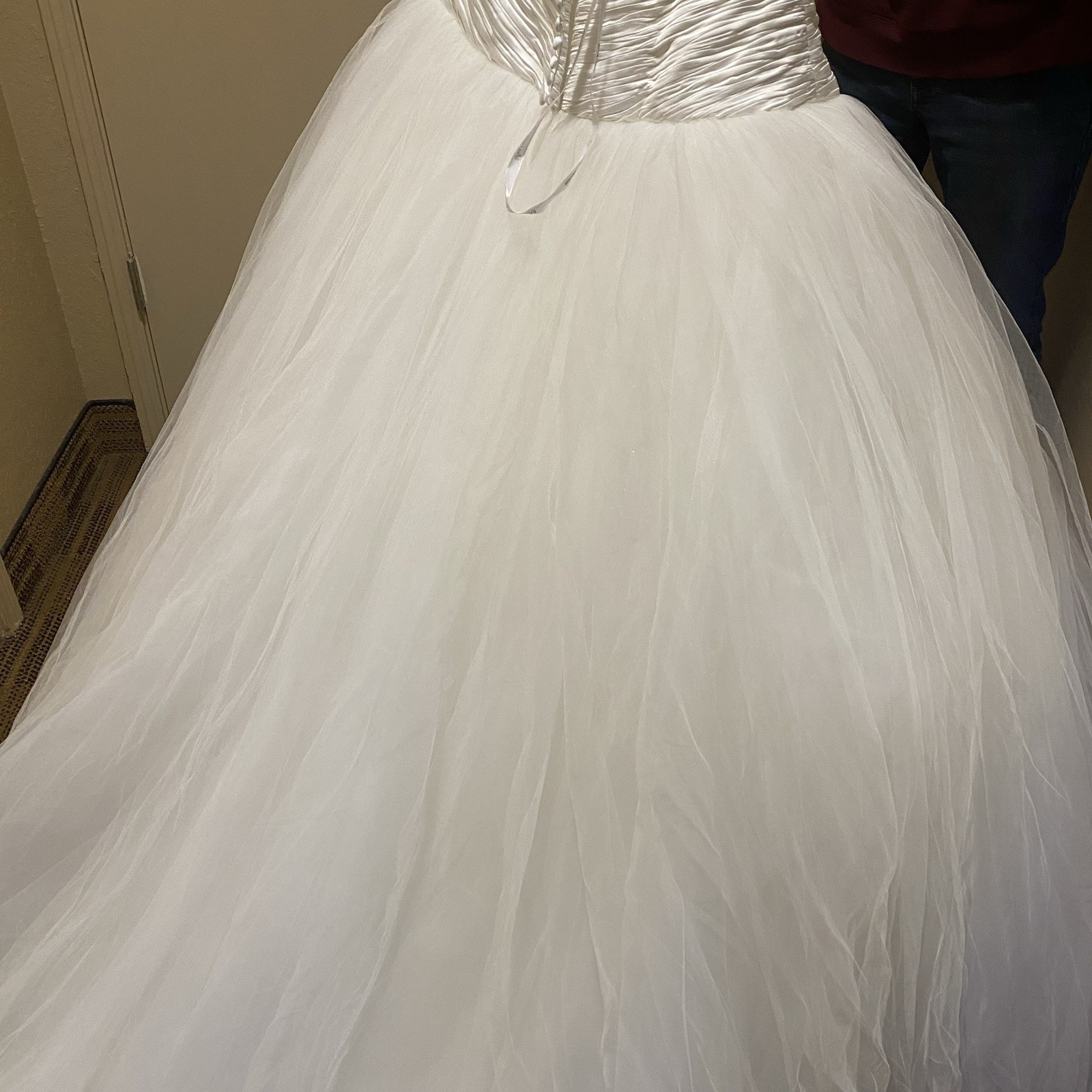 Oleg Cassini Wedding Dress size 6