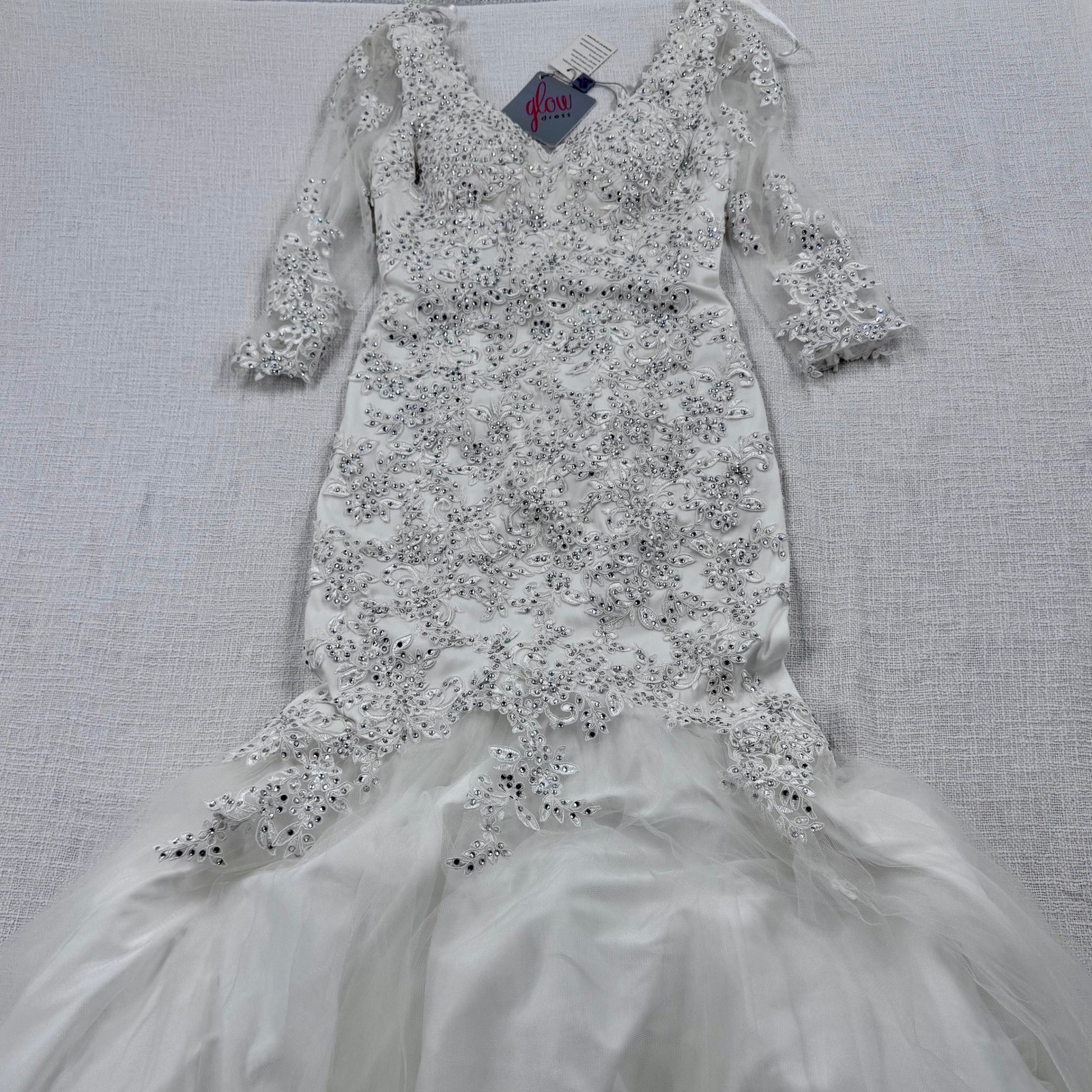 Glow Women Size 0 Rhinestone Embellished Mermaid Wedding Gown Long Sleeve V-Neck