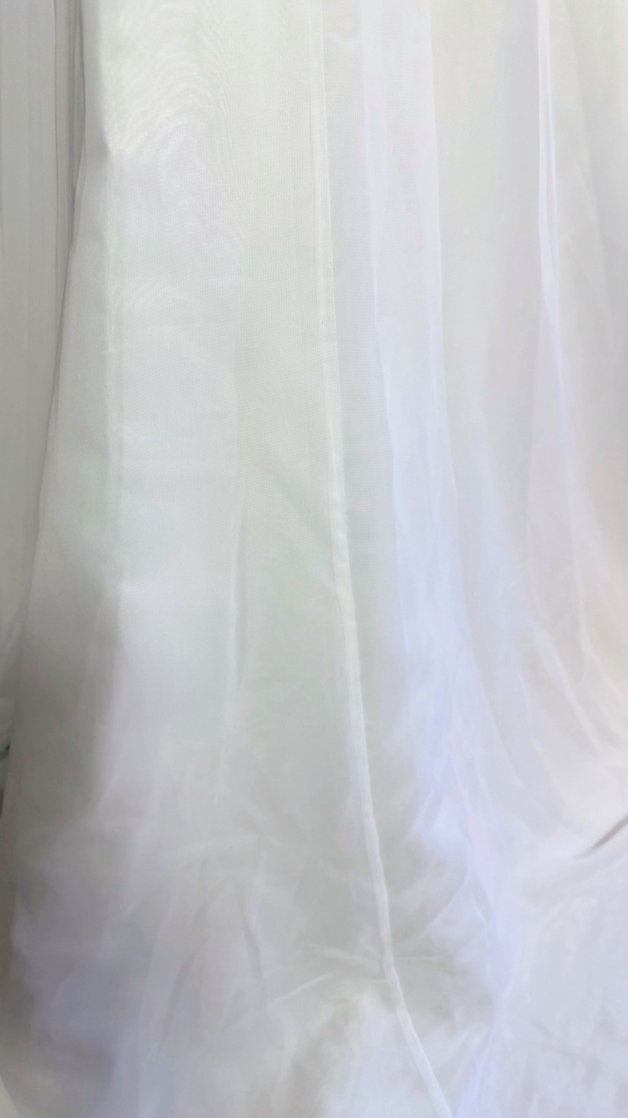 David’s Bridal V9409 White Size 6 Chiffon A-line Wedding Dress W/ Side Draping