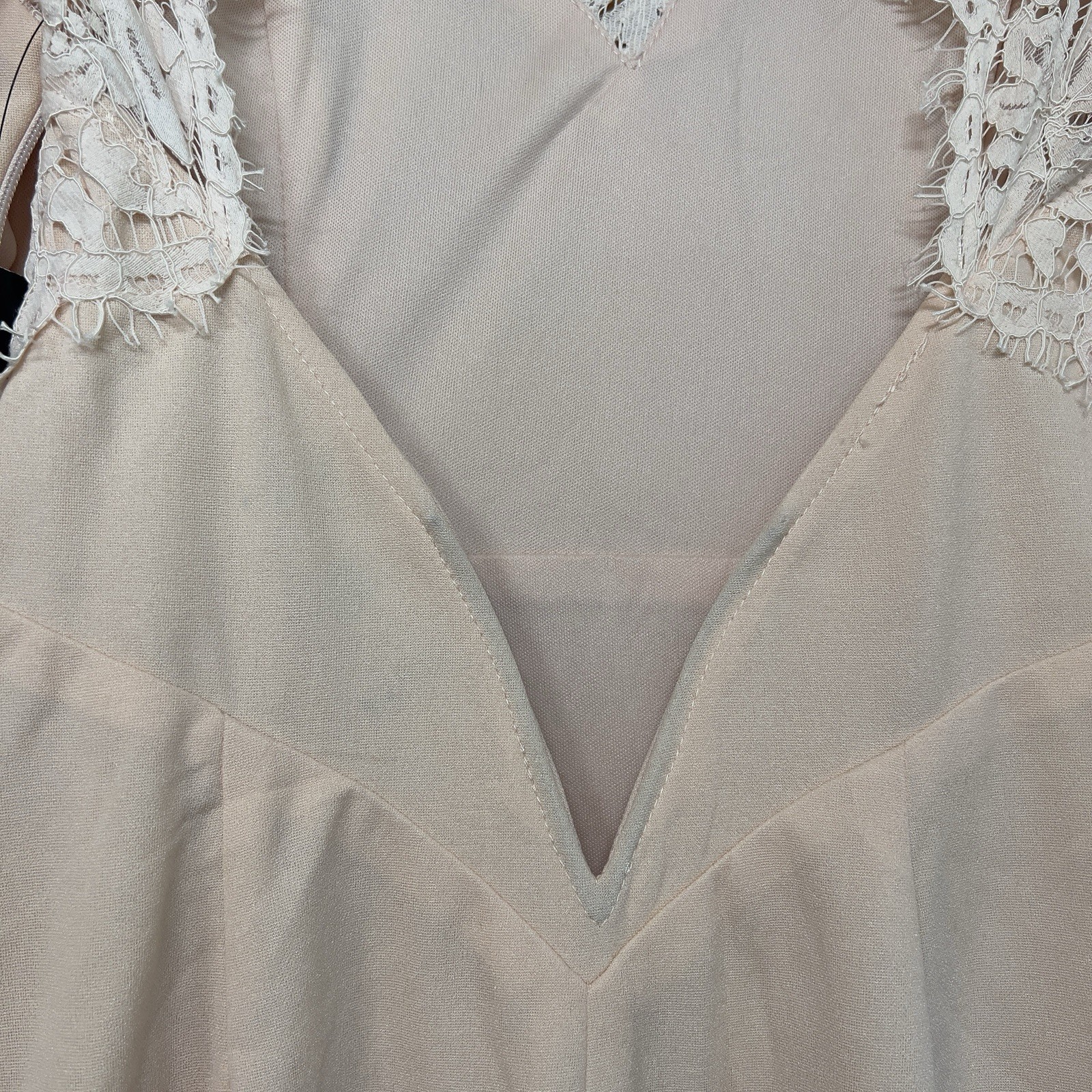 Lulus Floral Lace Long Sleeve High Neck Wedding Gowm Size M -NWT Pale Pink