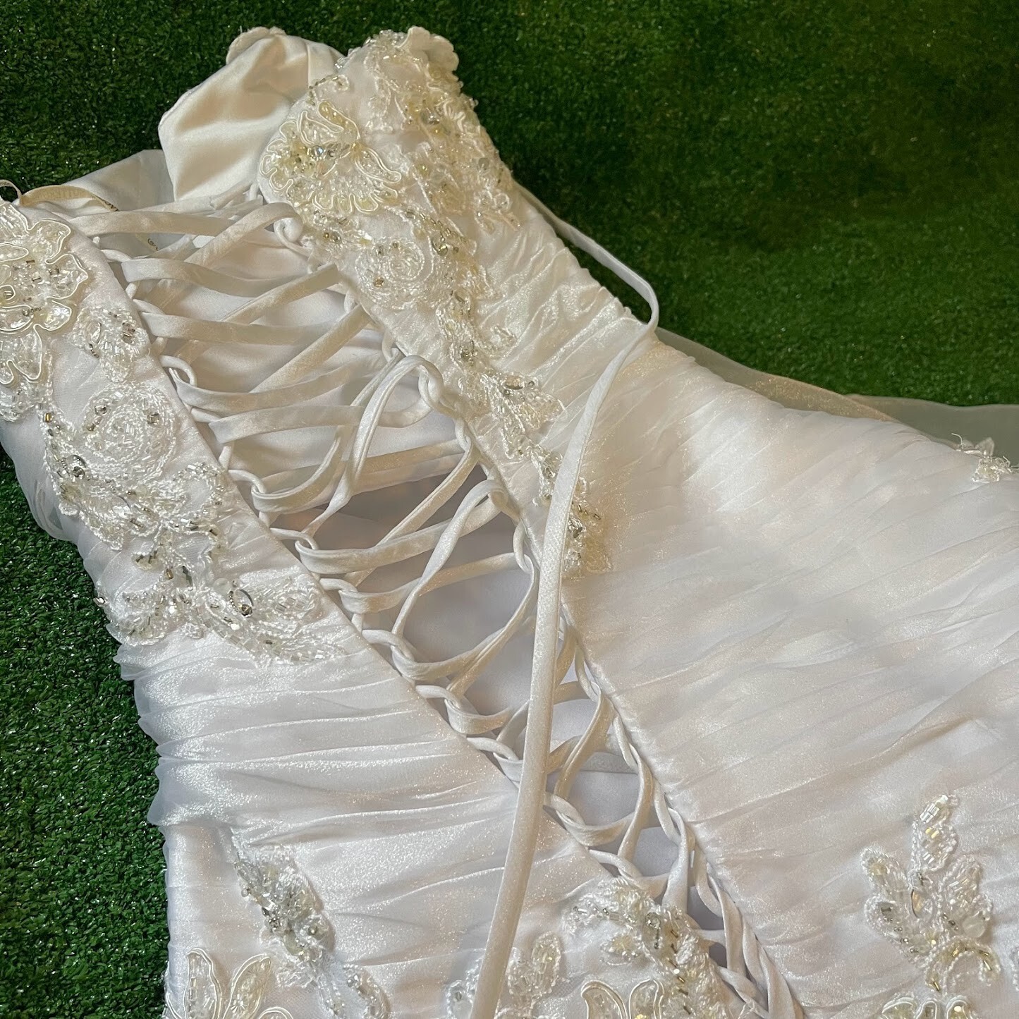 Maggie Sottero Haute Couture Imperial Gown Off Shoulder Wedding Dress Size 0