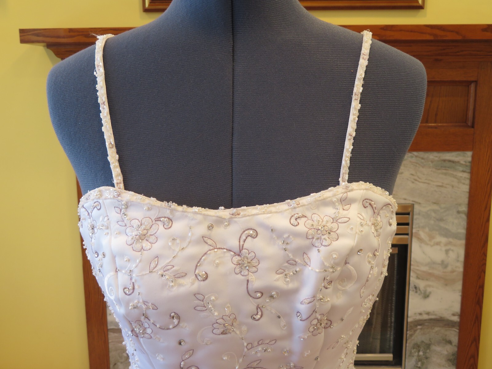 NEW Mori Lee FLOWERS EMBROIDERY Vintage Wedding Dress PRINCESS Gown Train WOW