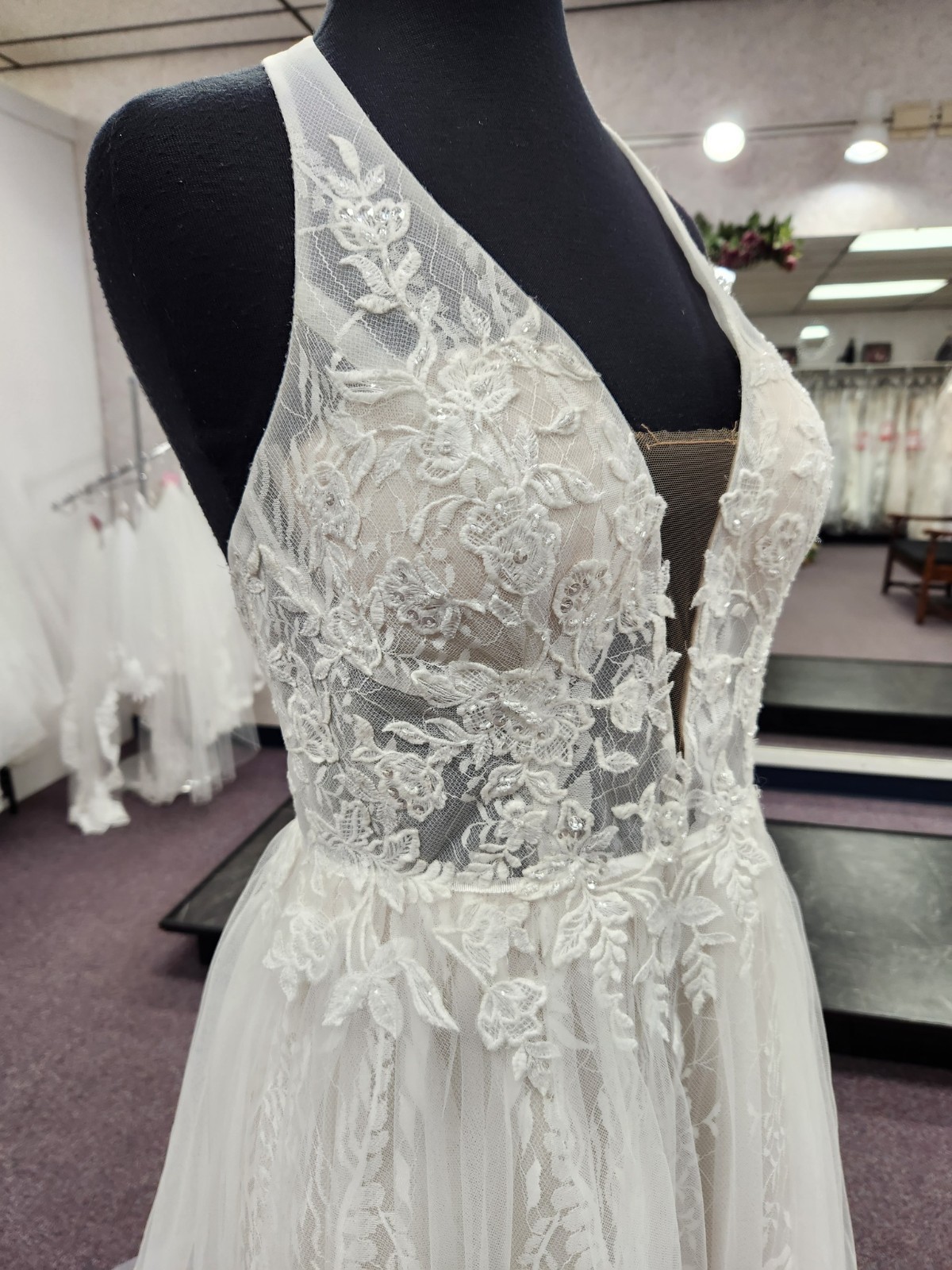 Private Label Shivani Size 8 Ivory/Stone Halter Neck Bridal Gown/Wedding Dress