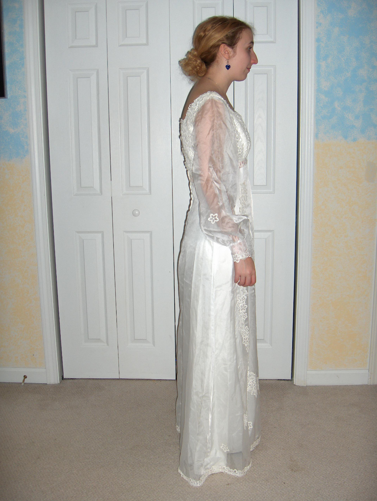 CUSTOM WHITE WEDDING GOWN SIZE 8 DETACHABLE TRAIN LACE APPLIQUE PINK RIBBON