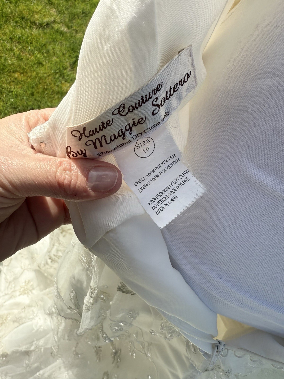 Maggie Sottero Wedding Gown Sz 10 Beaded White Floral Lace Train Halter Neck