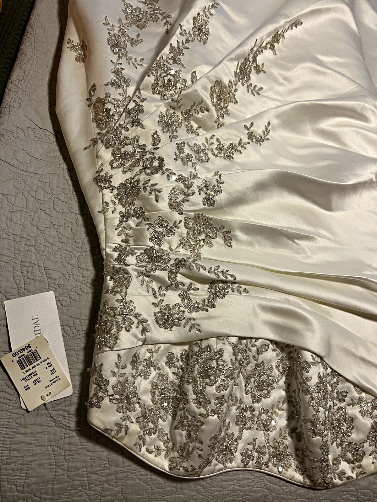 David’s Bridal 20W Ivory Strapless Ball Gown Corset Back Beaded Embroidery