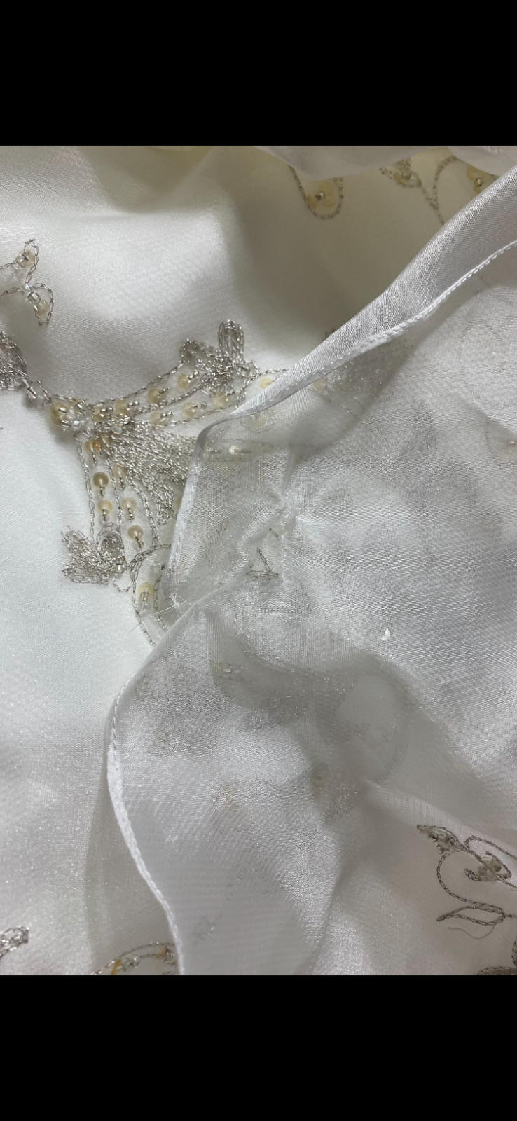 Allure Bridals Wedding Dress Size 8 and Vail beautiful gown