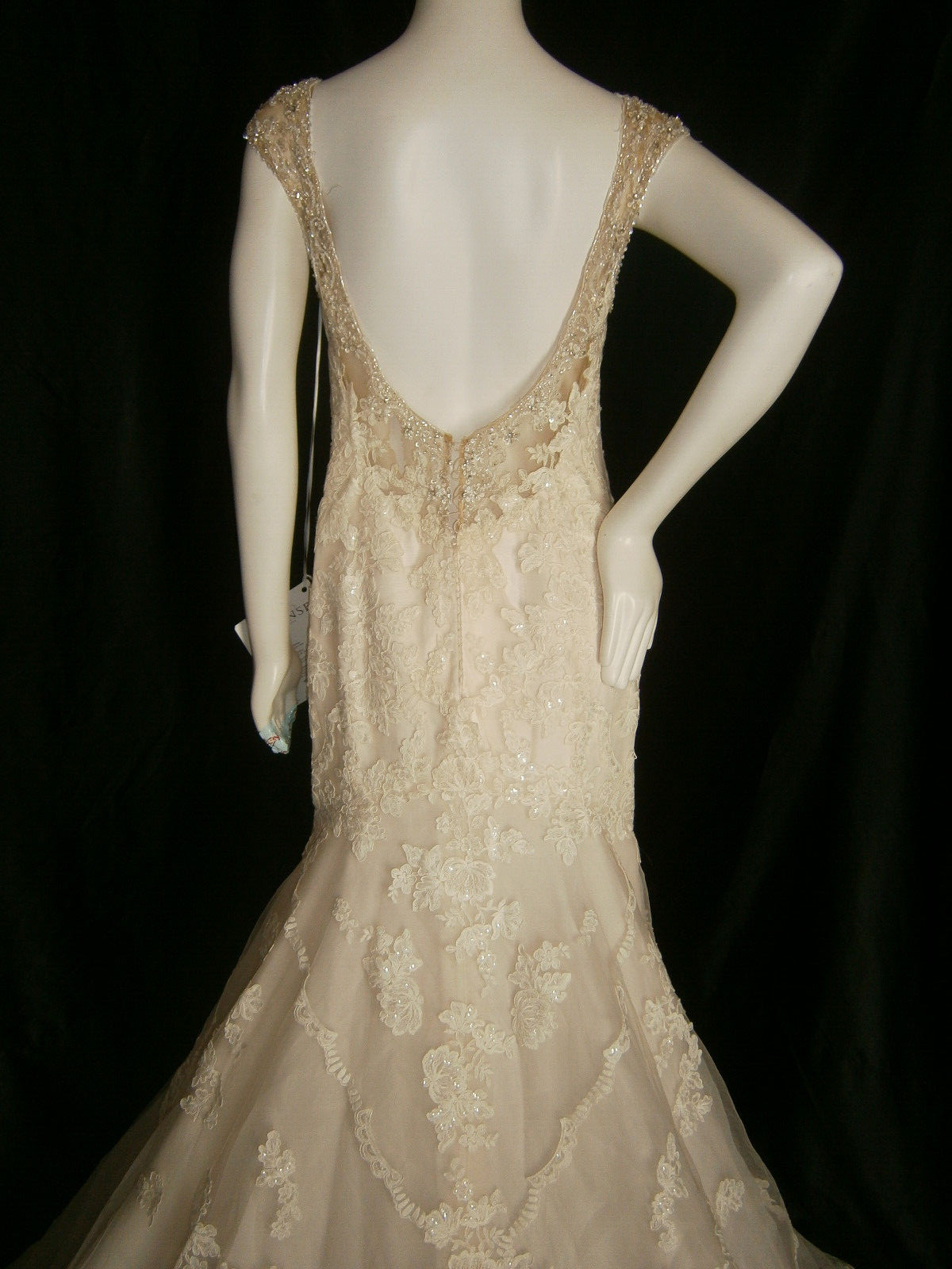 Essense of Australia D2002 Wedding Dress 12 Ivory Blush llusion Sparkle Sequins