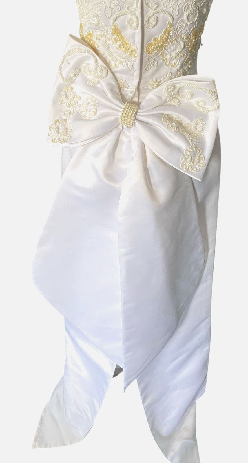 Oleg Cassini Wedding Dress Bridal Gown Size 4 White Gold Beaded Back Bow