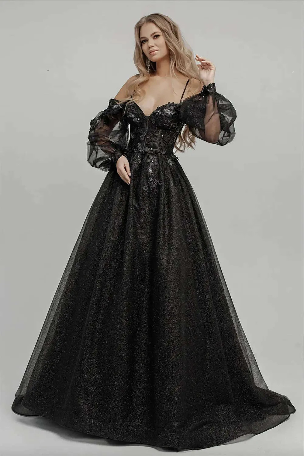 Black Gothic Wedding Dresses Off Shoulder Long Sleeve Tulle Sparkle Bridal Gowns