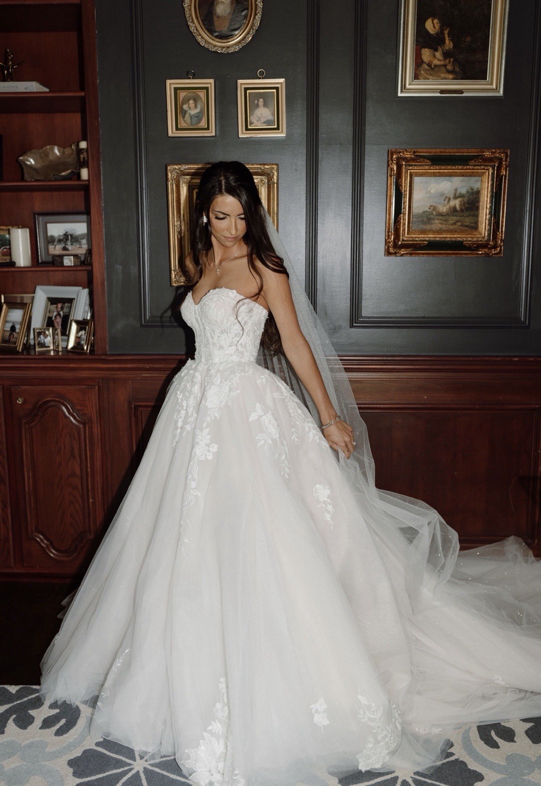 Martina Liana Wedding Dress Size 0–2 | Custom Altered | Bustled | New