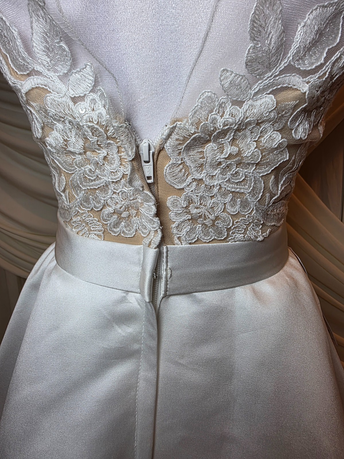 vestido Azazie NWT talla 0