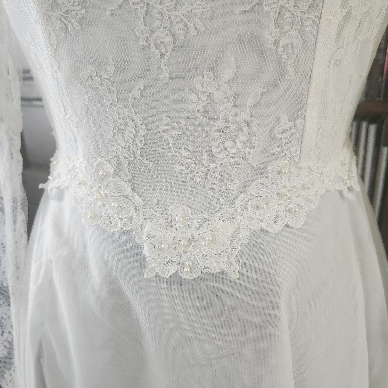 70s Edwardian Style Hi-Neck Puff Sleeve Ruffled Tiered Lace Hem Wedding Dress XS