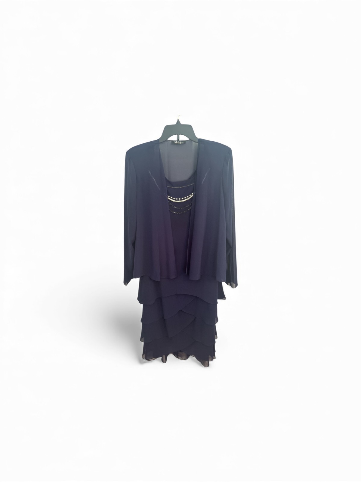 Special occasion attire_ Women size 18 _ S L. Fashions