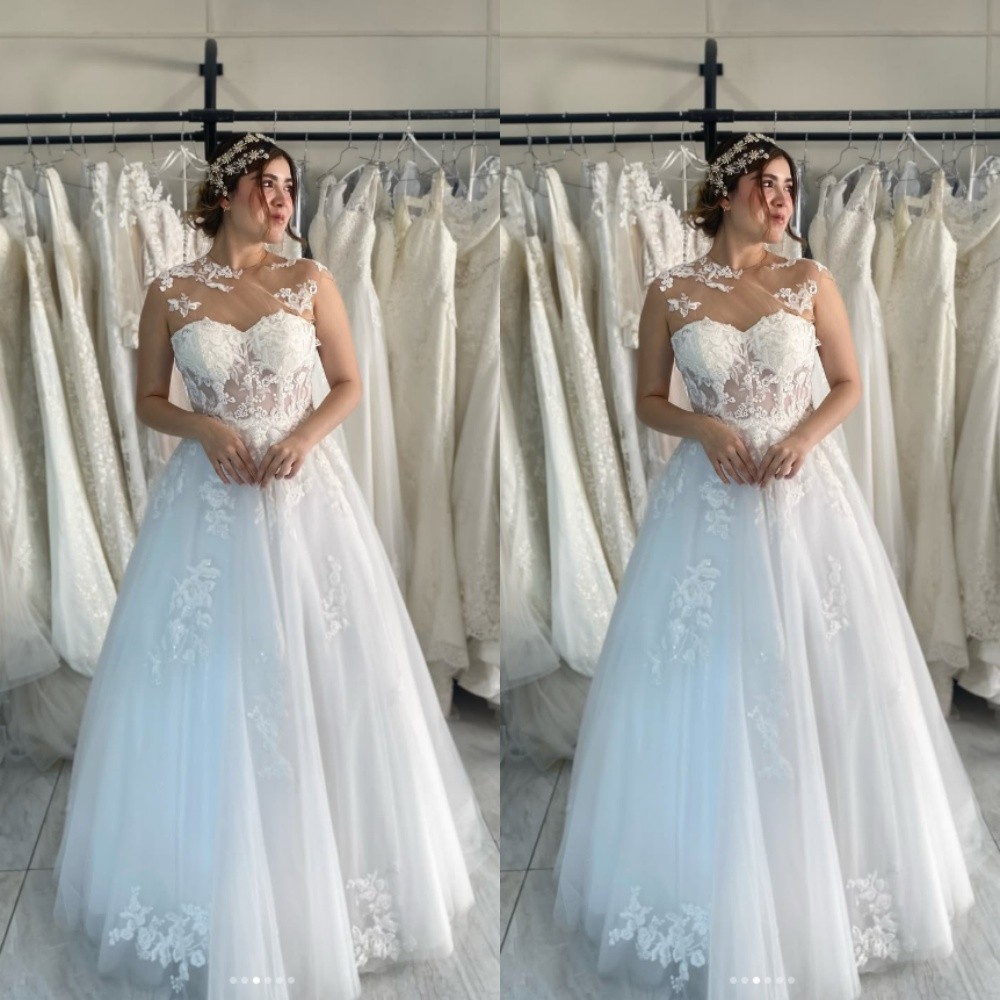 Elegant Wedding Dresses Sccop Neck Sleeveless A Line Lace Tulle Bridal Gown