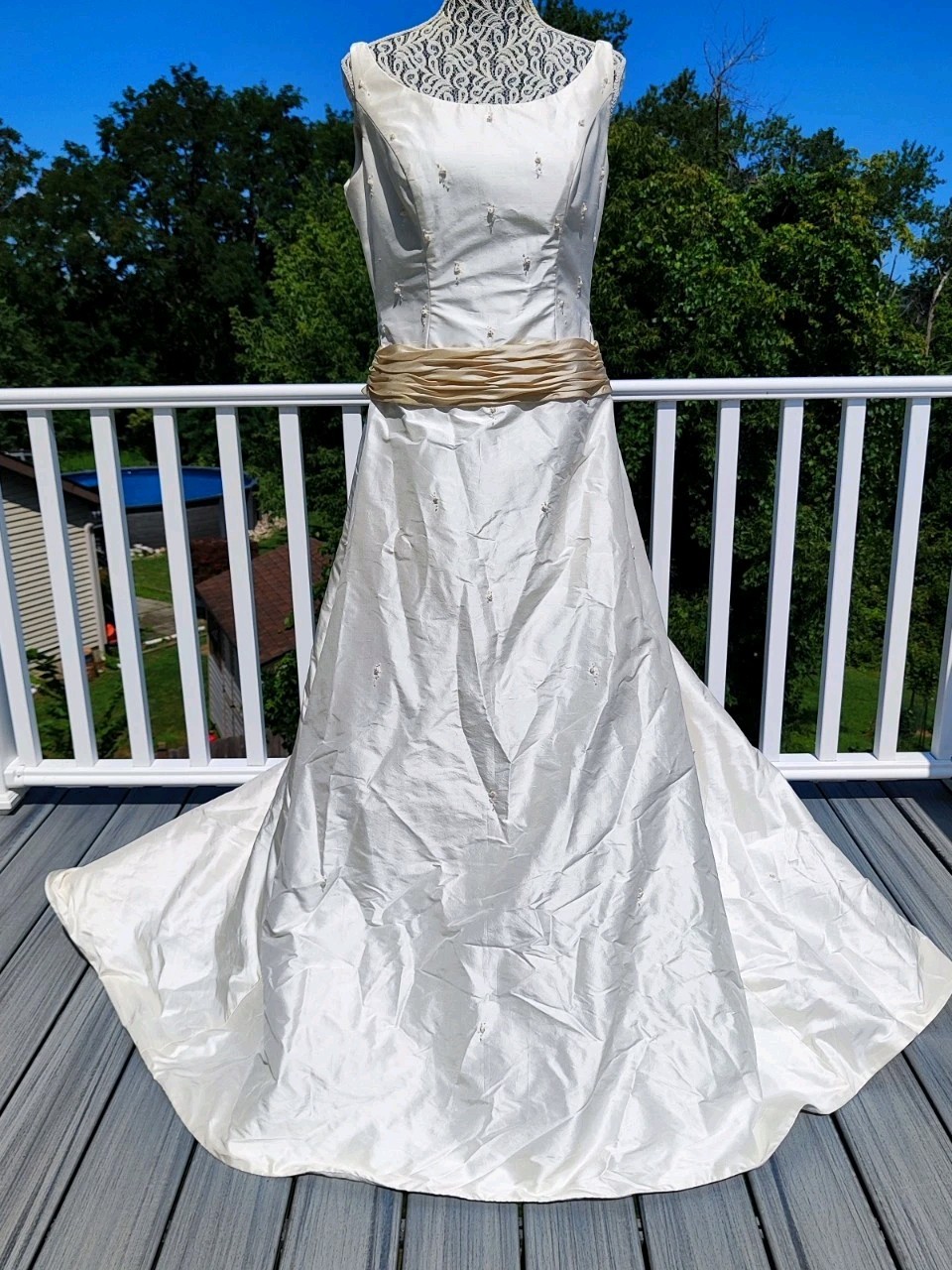 New Wedding Dress Gown M Veil Purse Gloves Long Train Ivory Cream Beaded Corset