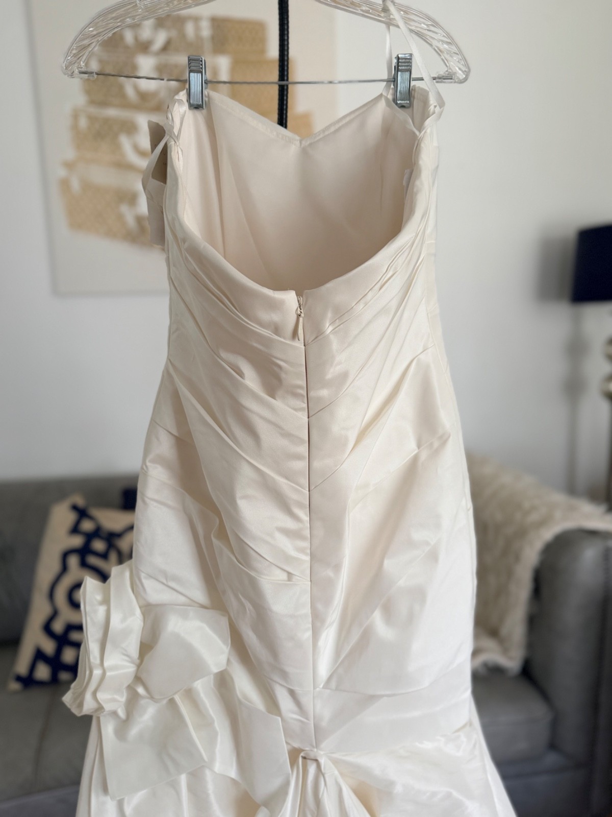 NWT Nouvelle Amsale R101T Ivory Wedding Gown | Size 10 | Retail $2,600
