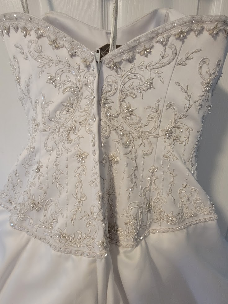 Oleg Cassini CT291 Wedding Dress Size 6 White Beaded Strapless David’s Bridal