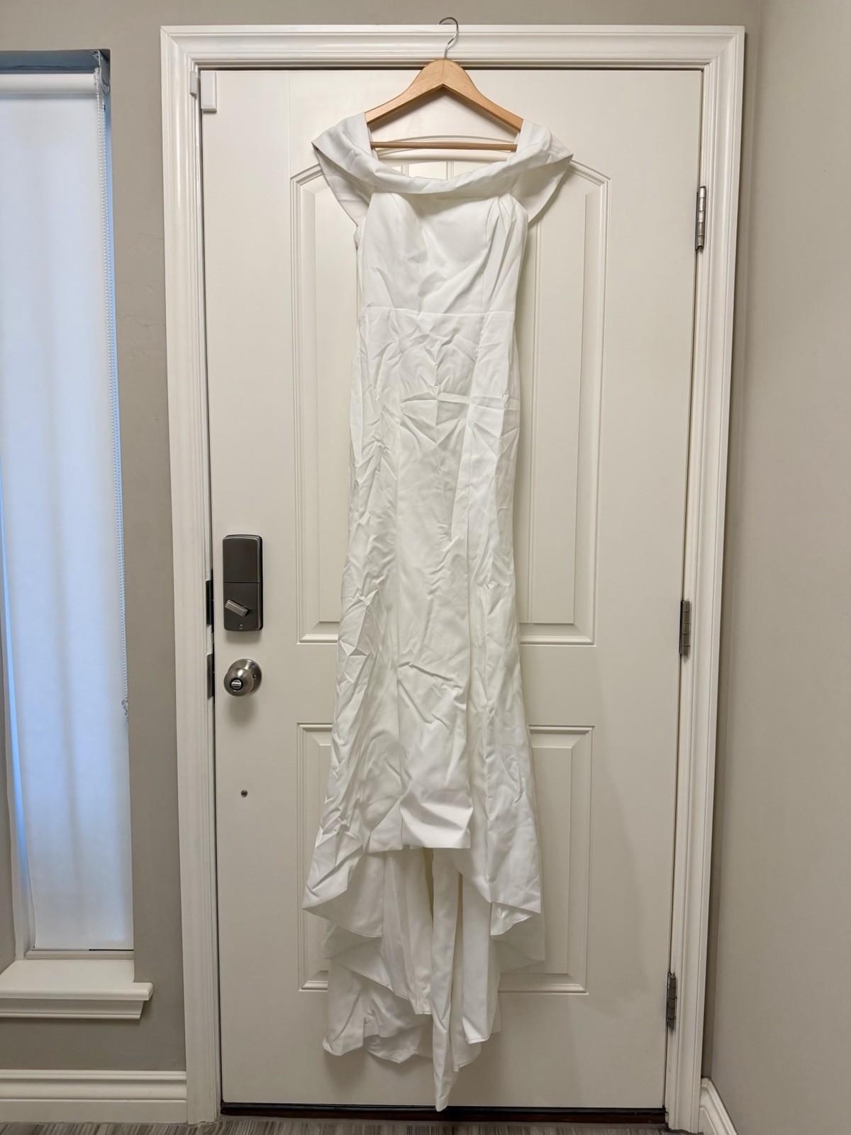 XXS Petite Mermaid Off Shoulder Wedding Dress