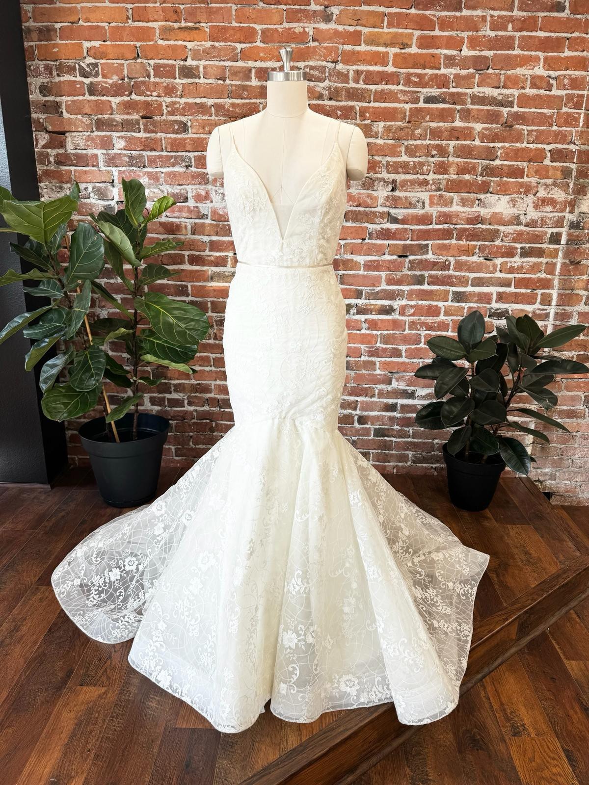 Tara Keely 2751 Ivory Wedding Dress 12 Lace Straps Illusion V Open Back USA