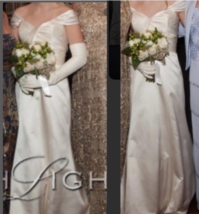 Christos Off-White Vintage Silk Wedding Dress (size Small)