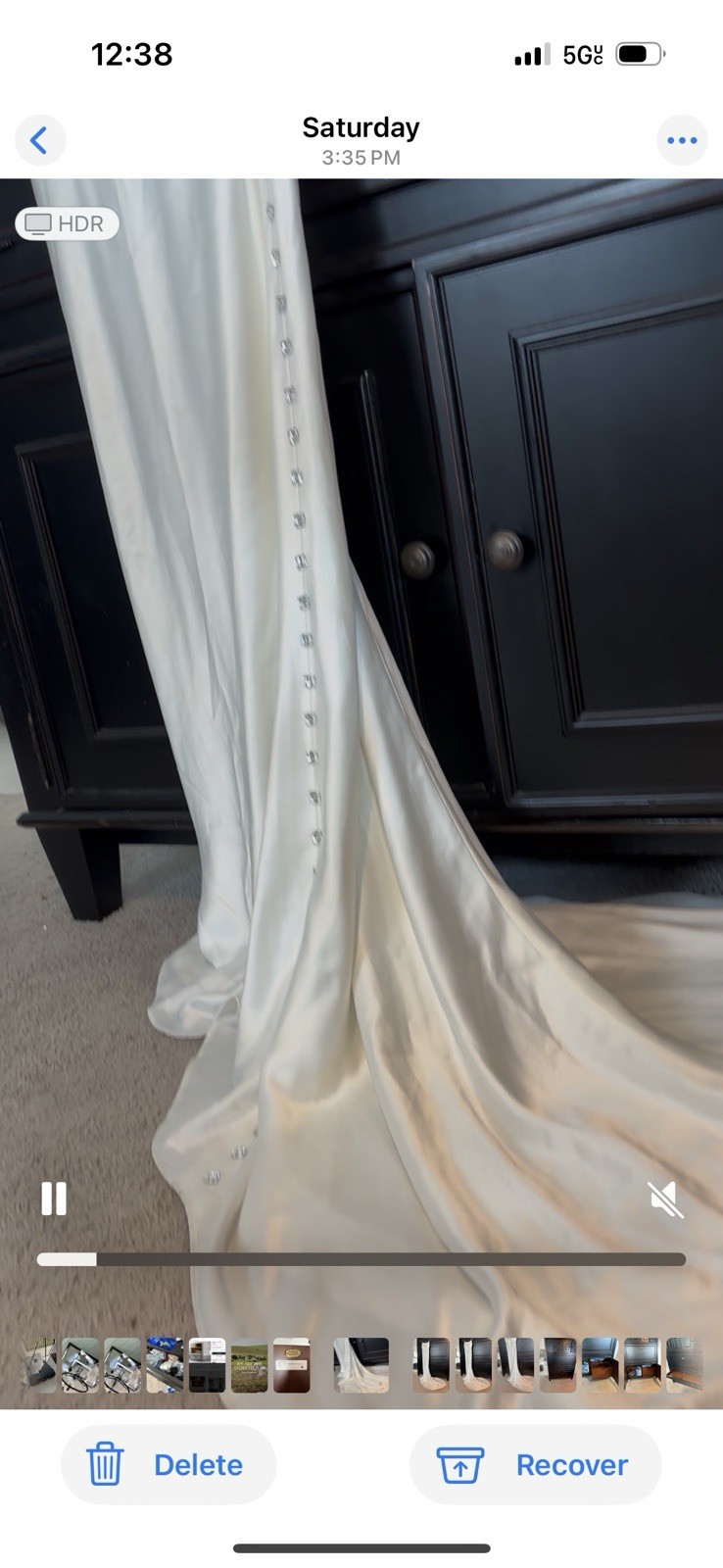 Ivory Bridal Gown Size 4 Crystal Buttons Wedding Dress