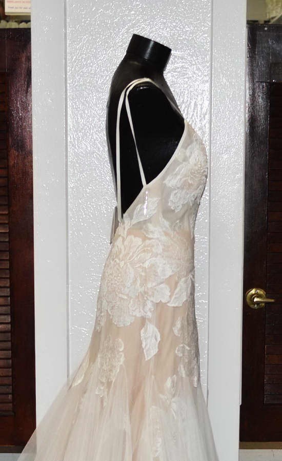 WILLOWBY BY WATTERS HOLDEN 5600R BRIDAL GOWN WEDDING DRESS IVORY MULT SIZES