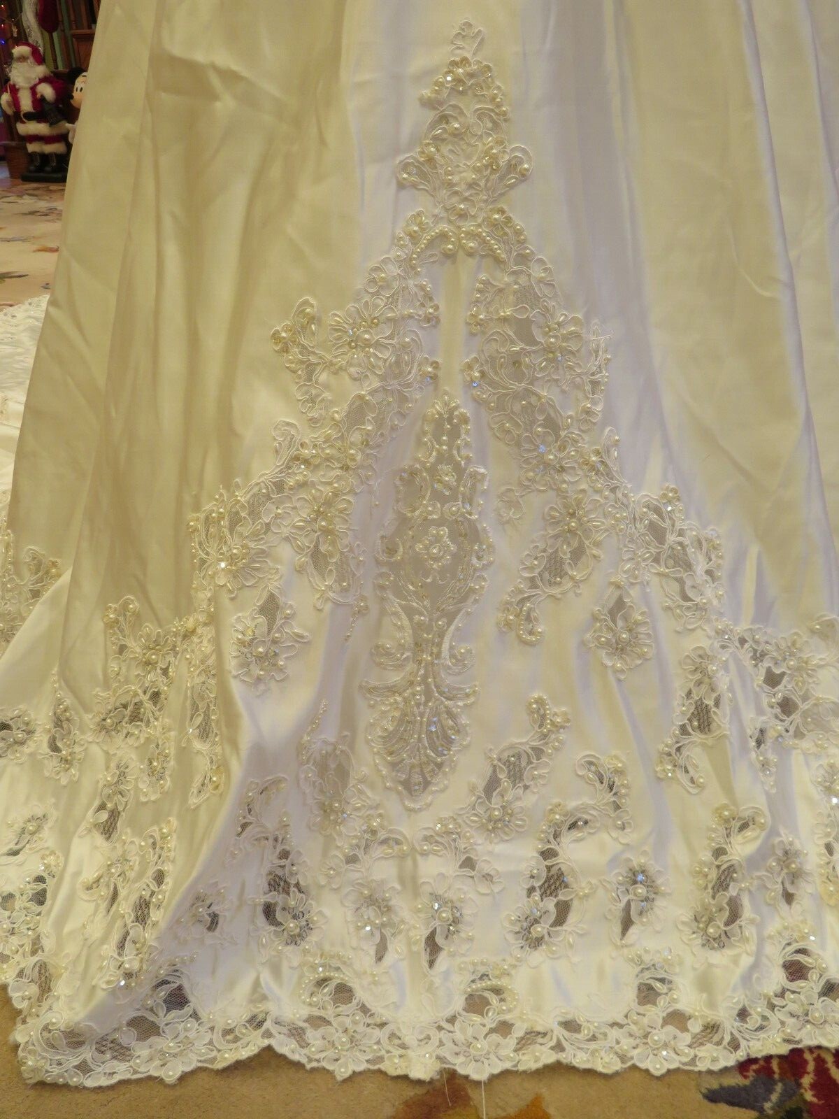 NEW Mori Lee ALENCON LACE Vintage Wedding Dress PRINCESS Gown ROYAL Train WOW