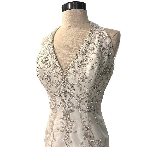 Mori Lee Madeline Gardner Wedding Dress White Embroidered Halter Mermaid Bridal