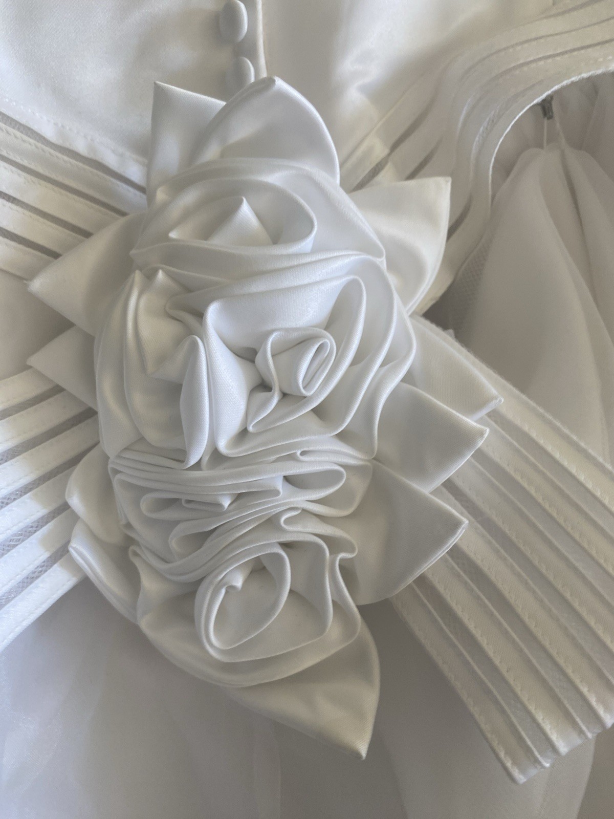 Y2K VTG Halter High Neck Wedding Dress By Forever Yours Size 8 Modern Simplicity
