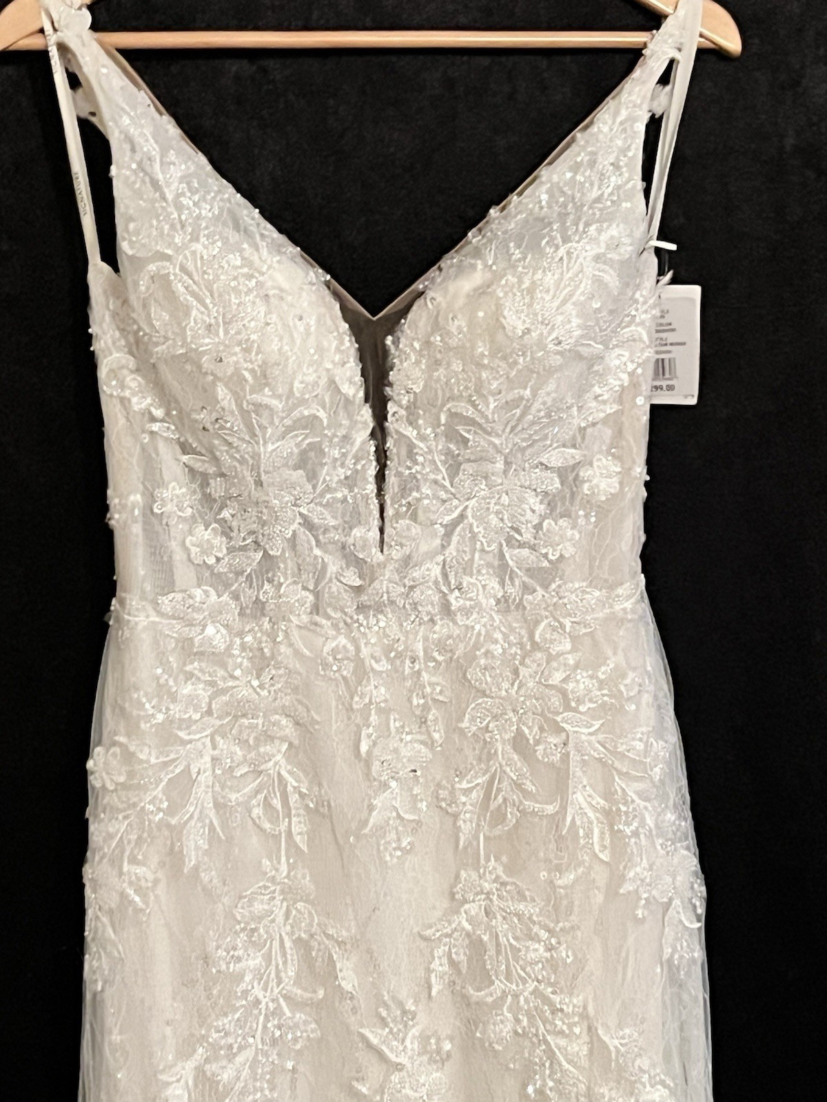 NWT DESIGNER WEDDING DRESS – GALINA SIGNATURE – Backless, Mermaid Gown