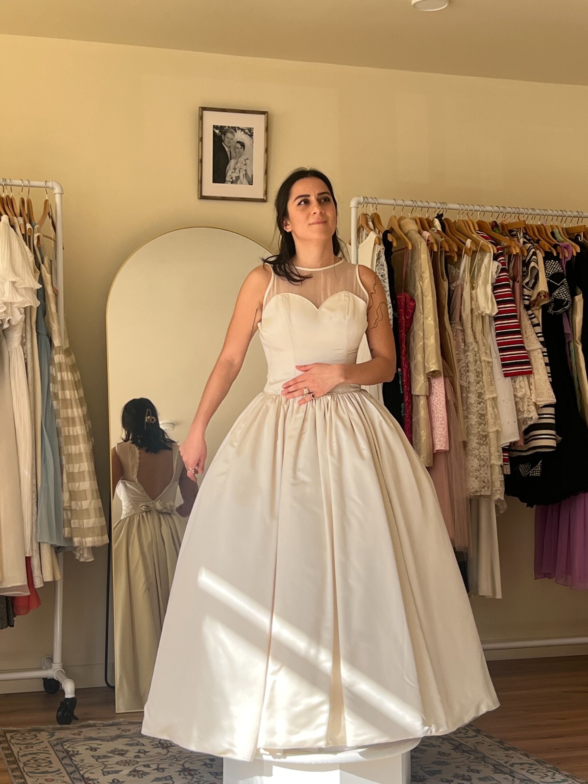 Vintage 1990s Amsale Wedding Dress Size Small – Curated and Refurbished