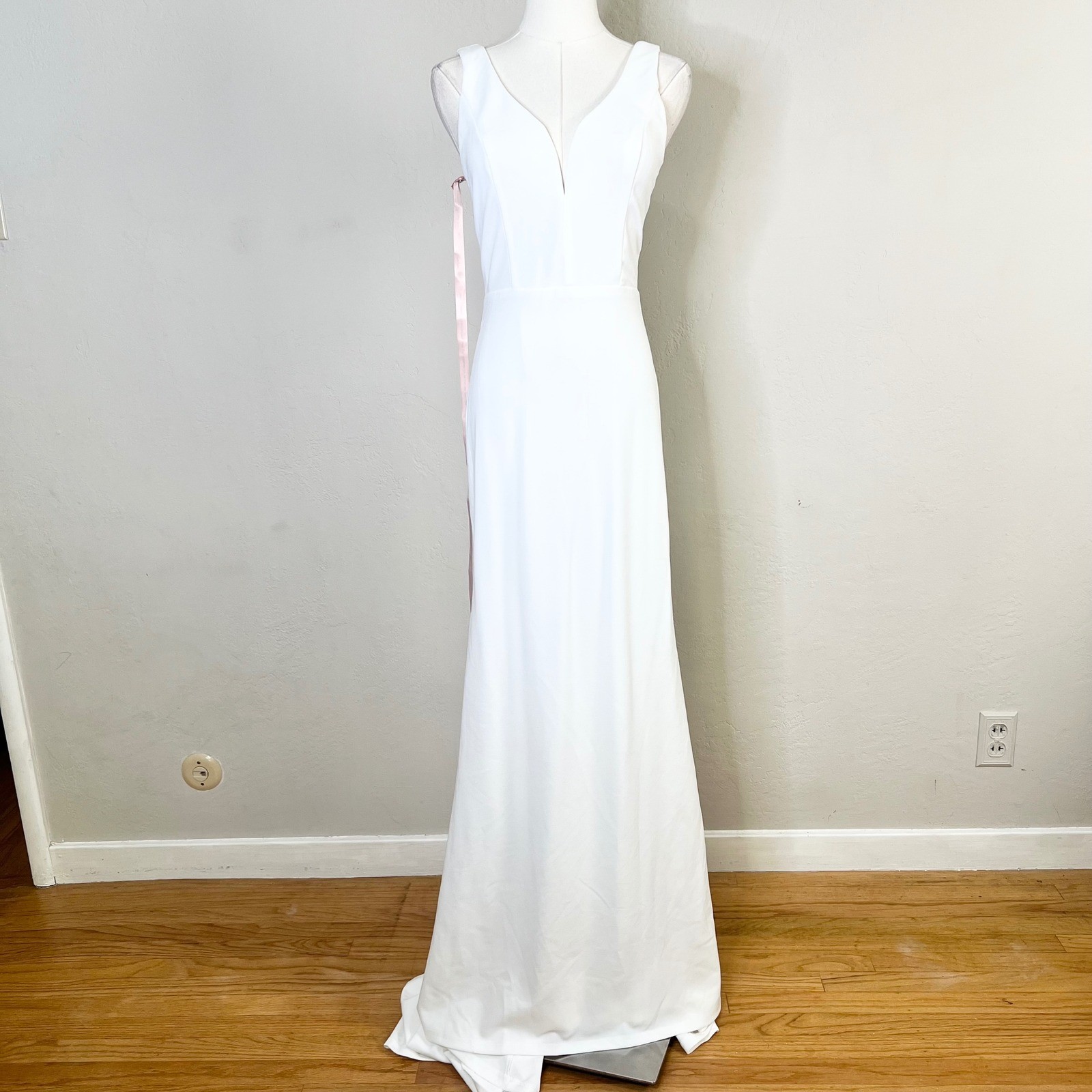 Lulus Wedding Dress White Lace Maxi Size Small New V-Neck Train Mermaid Buttons