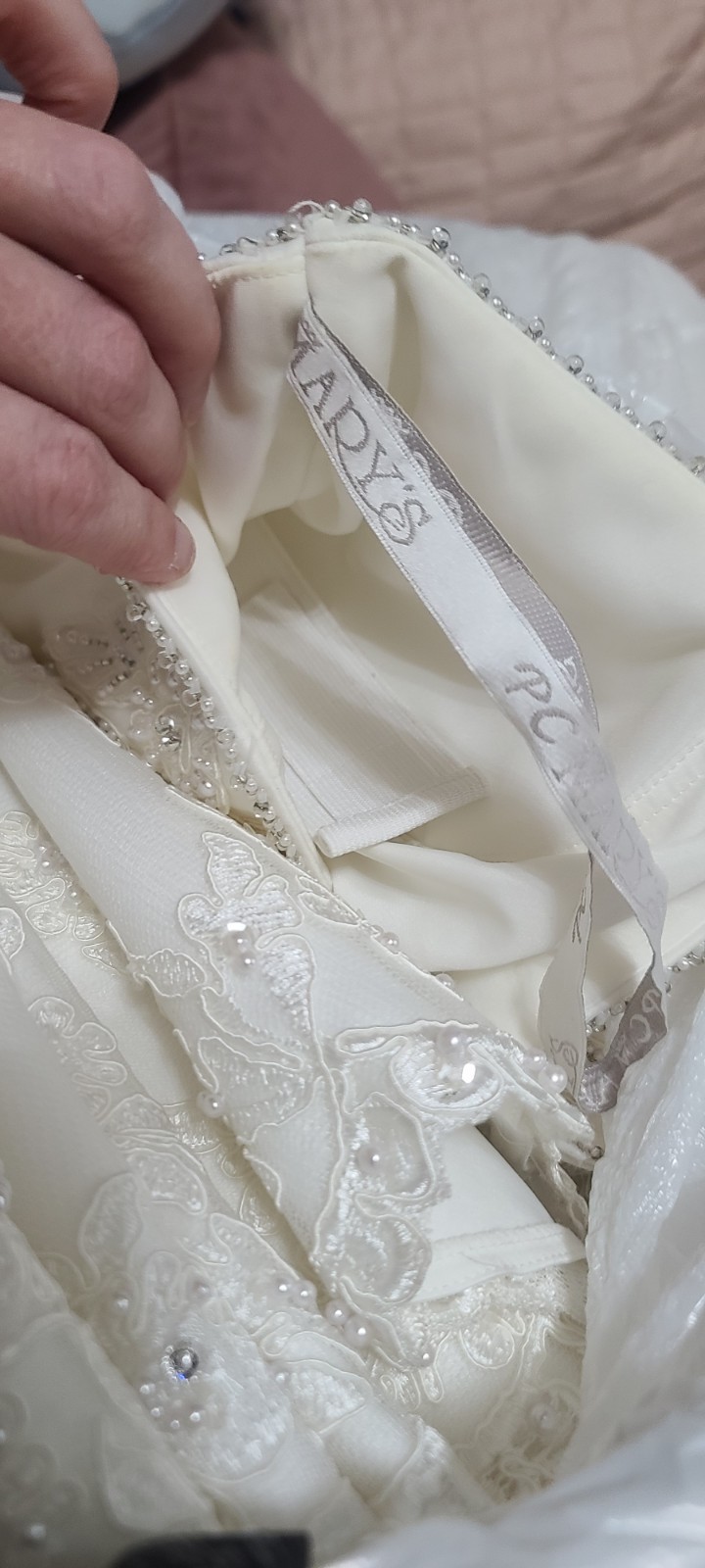 PC Mary’s wedding gown beautiful sweetheart neckline strapless