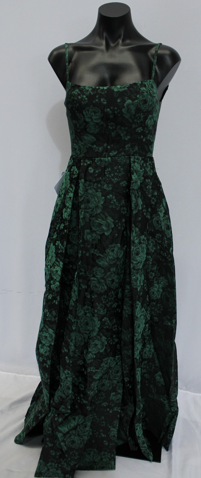 Azazie Atelier Women’s Wendy Emerald Maxi Dress AP2 Black Emerald Size: A0