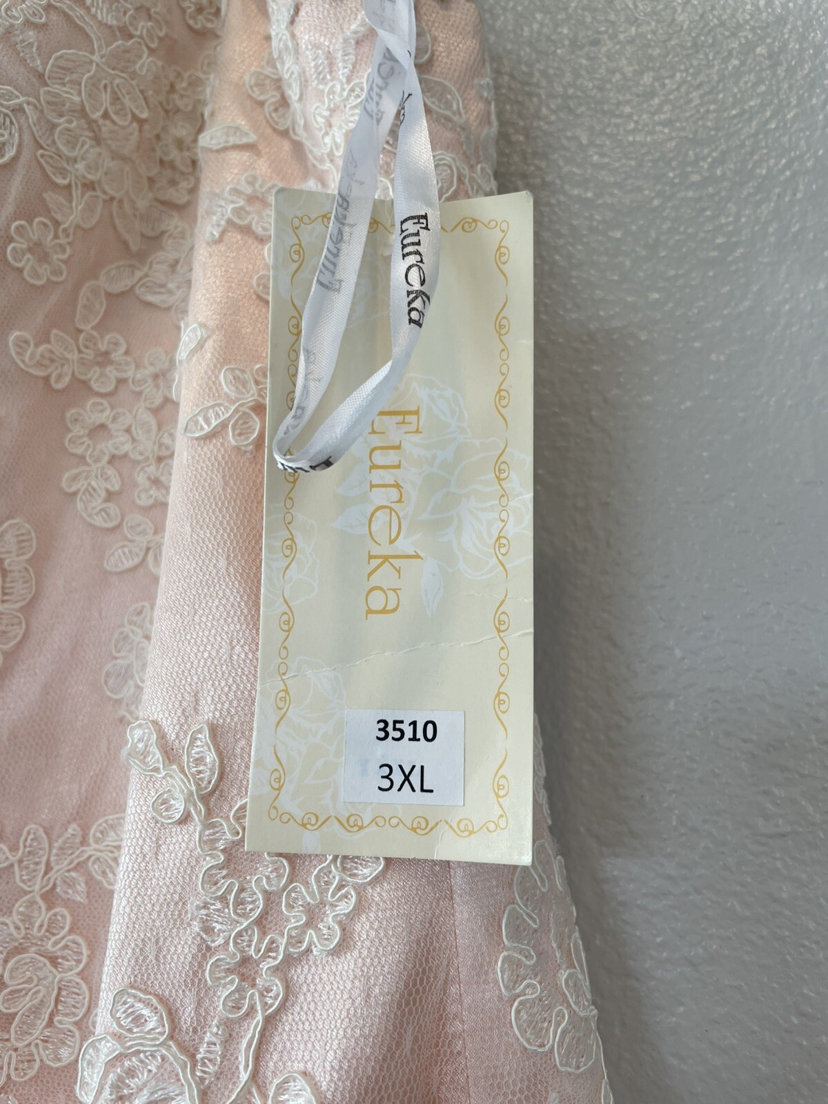 Eureka Wedding Dress Women’s 3XL New With Tags Pink/White Lace Tulle Style 3510