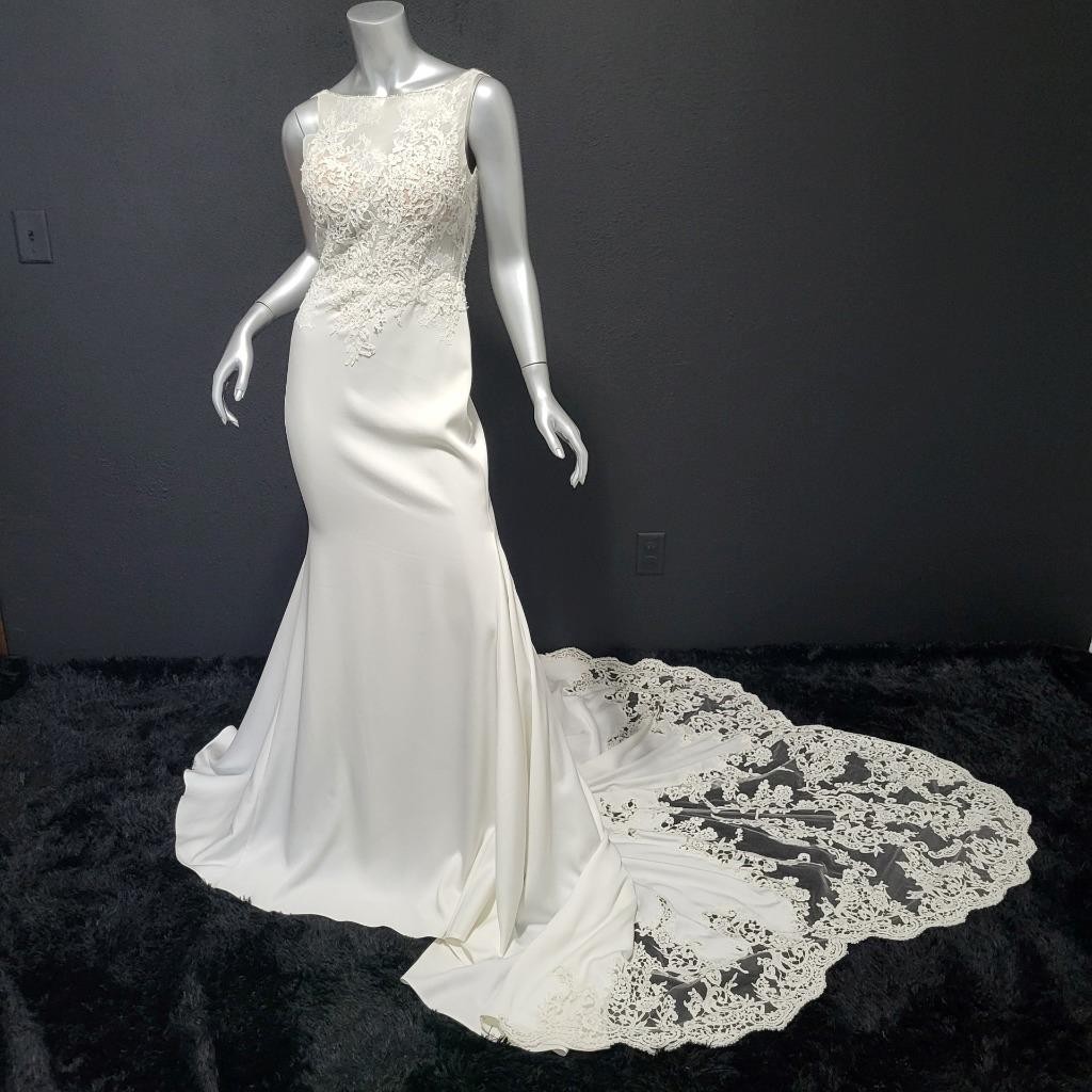NWT~$1595~JOVANI~SZ 4~IVORY OFF WHITE LACE RHINESTONE EMBELLISHED WEDDING DRESS