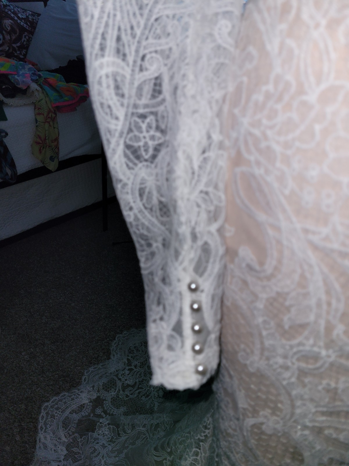 WATTERS IVORY LACE MERMAID WEDDING GOWN WOMENS SIZE 4