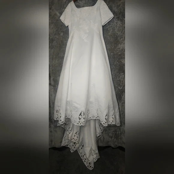 ZINNIA BRIDAL GOWN