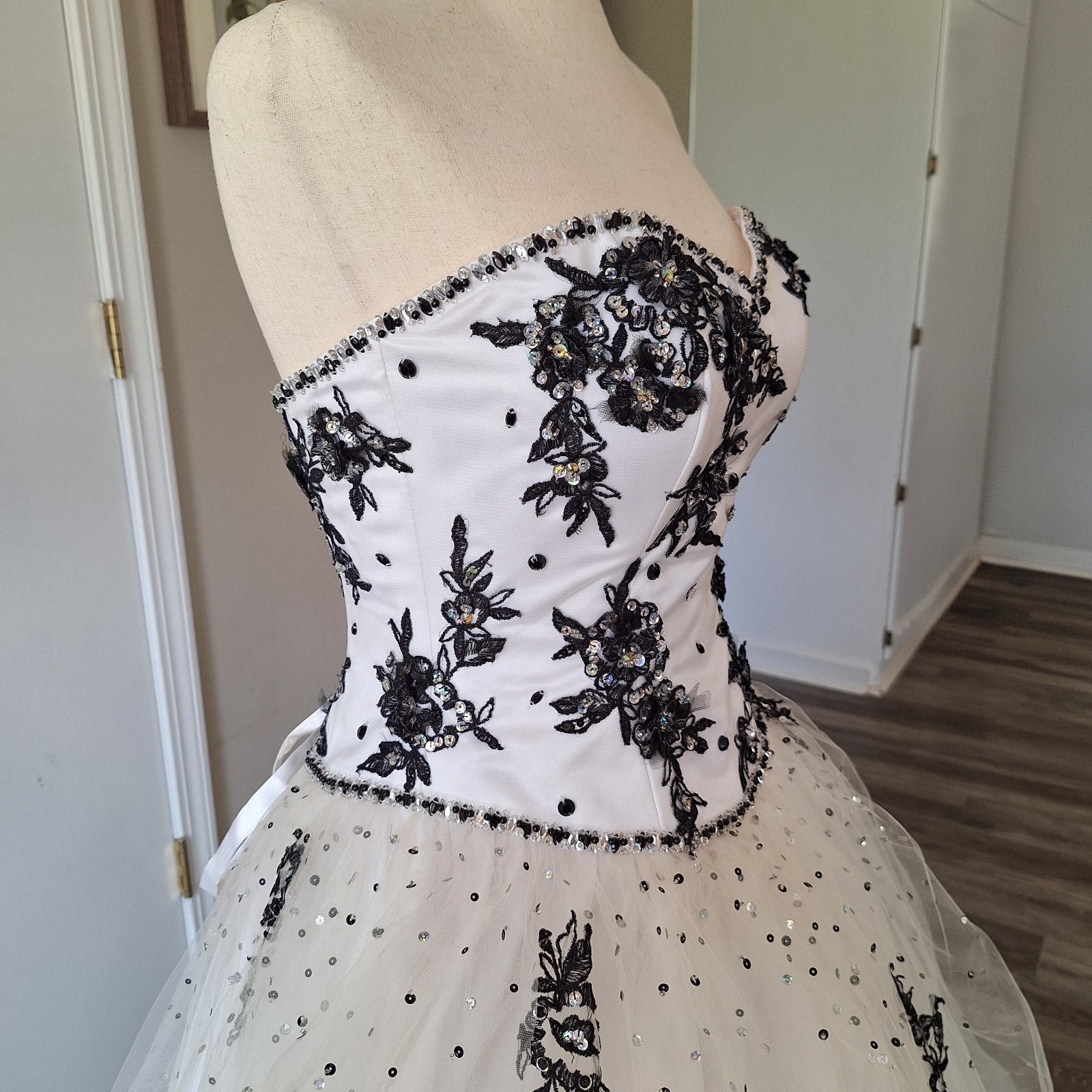 Sz 5/6 Morilee Ball Gown Wedding Dress: Black Embroidery, Corset Back, Tulle
