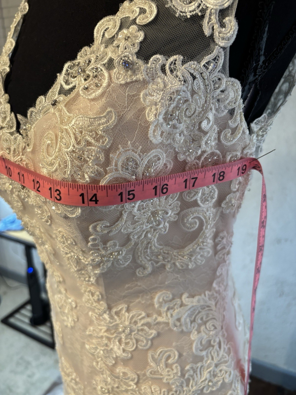 Casablanca Bridal 2228 Belladonna Lace Wedding Dress Size 10 Ivory