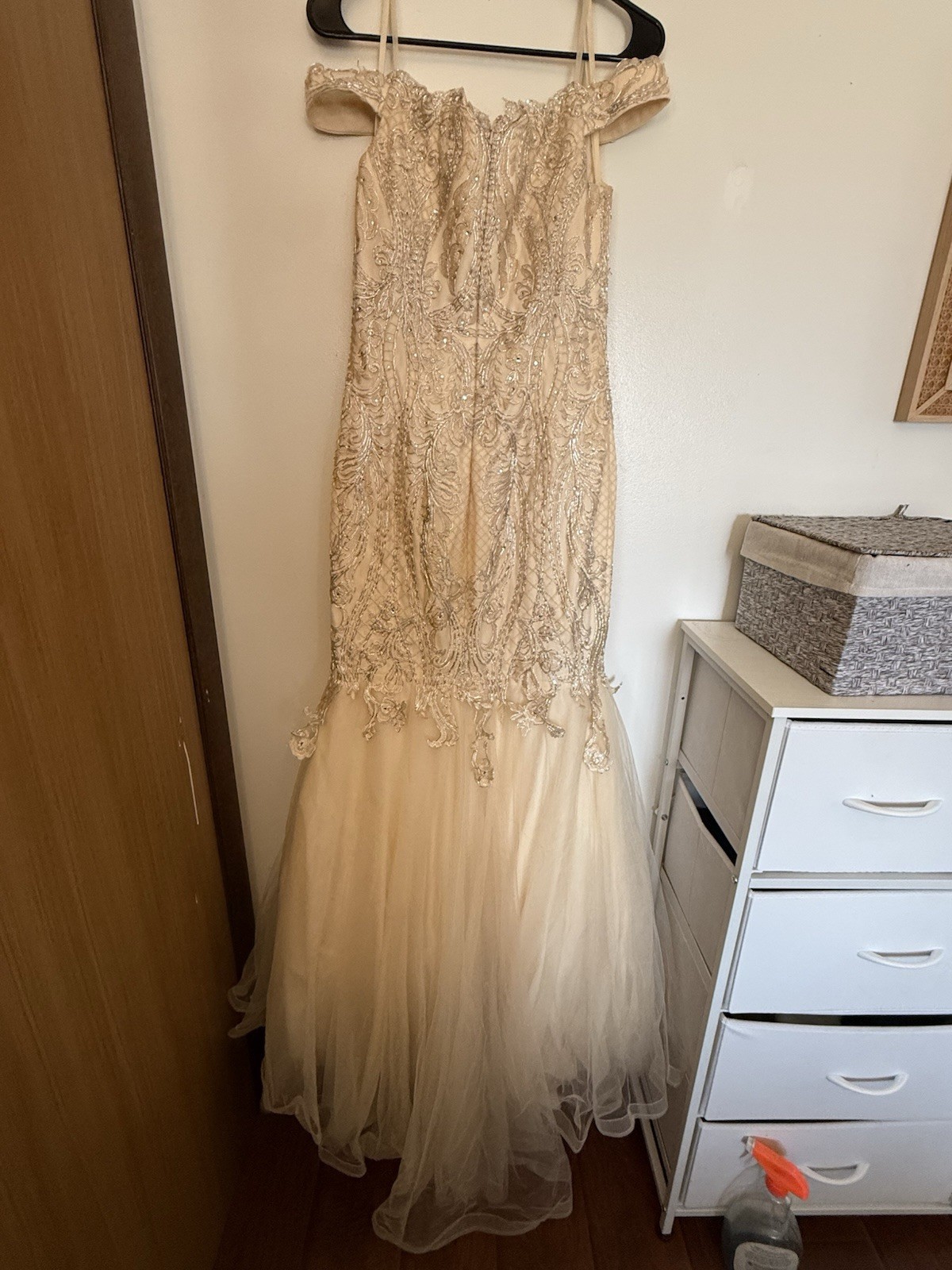 Camille La Vie Size 8 Ivory/Beige Sweetheart Lace Beaded Fit & Flare Gown
