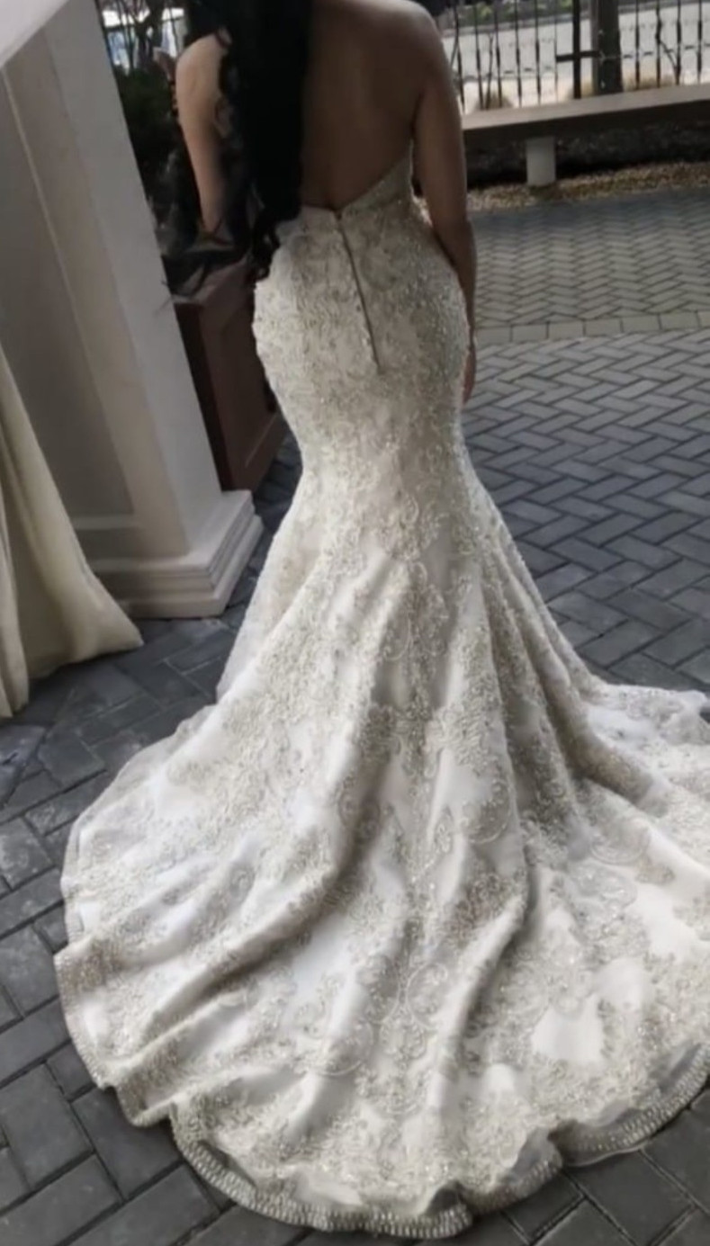 Allure Bridal 10 Wedding Dress C267 Ivory Lace Illusion Mermaid Swarovski Bling