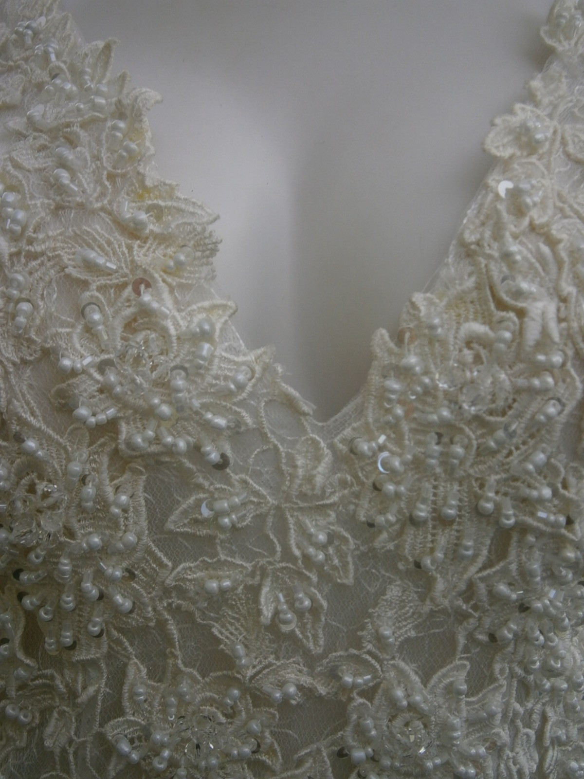 Claire Wedding Dress 4 Off-White Sparkle Tulle Lace Appliques Beaded Boho NEW
