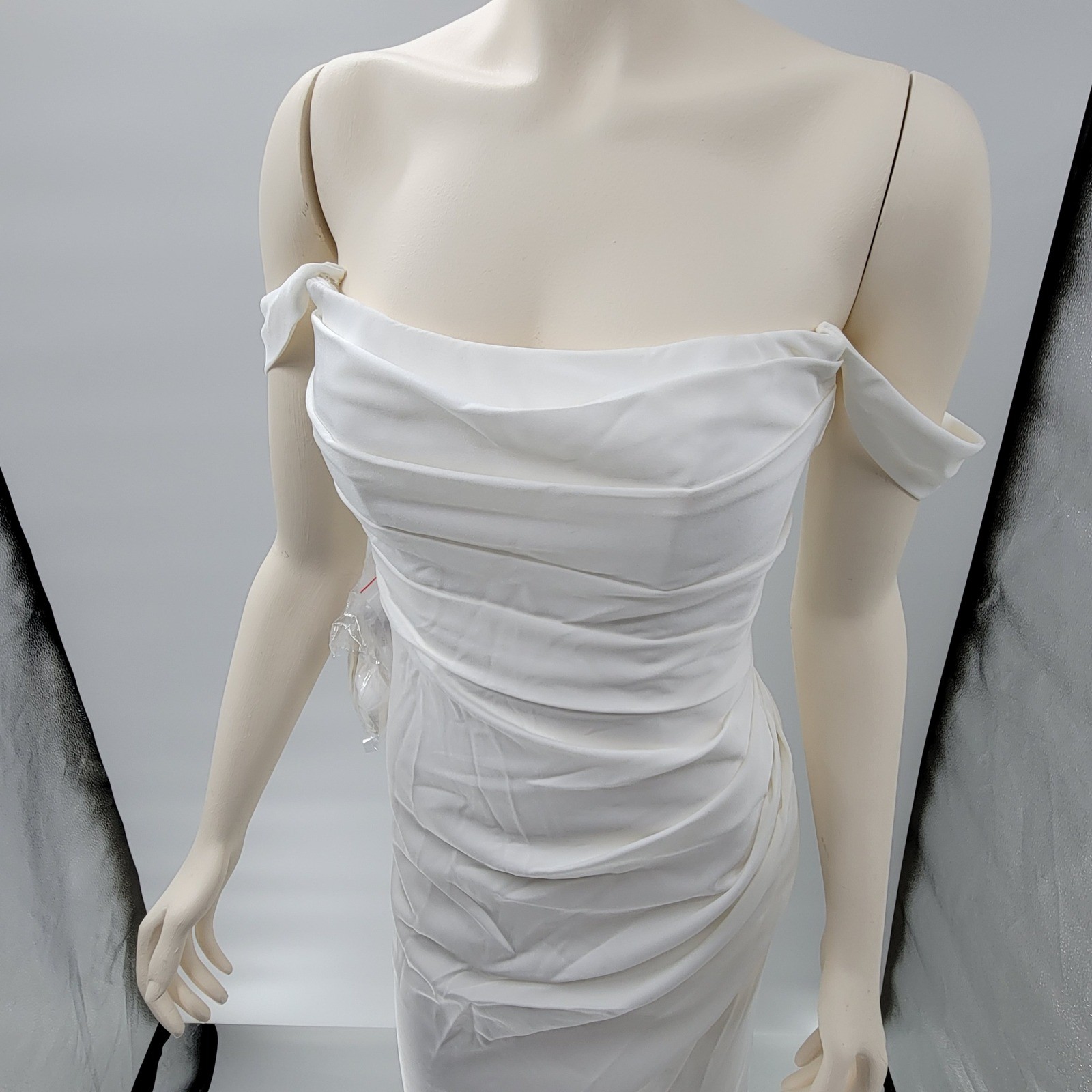 AZAZIE Moonlight Wedding Dress 04 Diamond White Off Shoulder Ruched Button Back